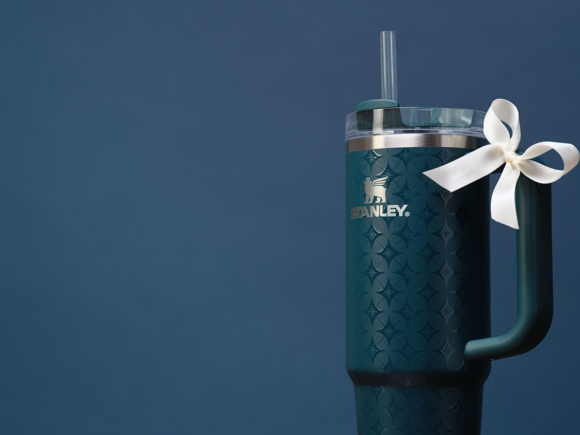 STANLEY QUENCHER H2.0 TUMBLER 2色セット 3 Amazon.com: STANLEY Quencher H2.0 Tumbler with Handle and Straw 40