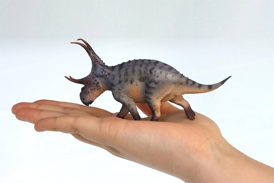 木彫　恐竜　ディアブロケラトプス　頭骨模型　1/10スケール 木彫 恐竜 ディアブロケラトプス 頭骨模型 1/10スケール - メルカリ