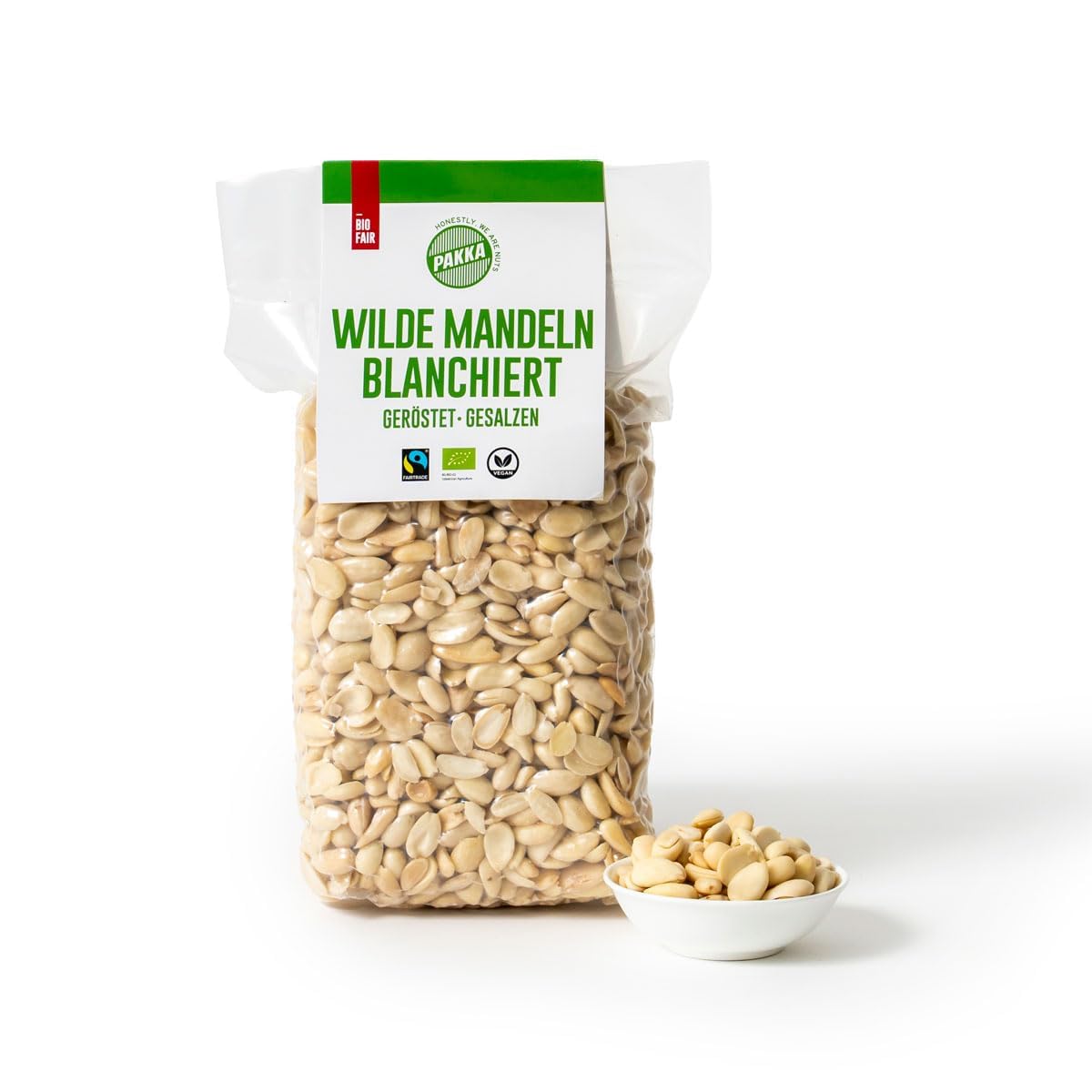 PAKKA – Amandes bio équitables blanchies, grillées et salées 750 g, produites et emballées en Ouzbékistan, véganes, format familial Value-Pack
