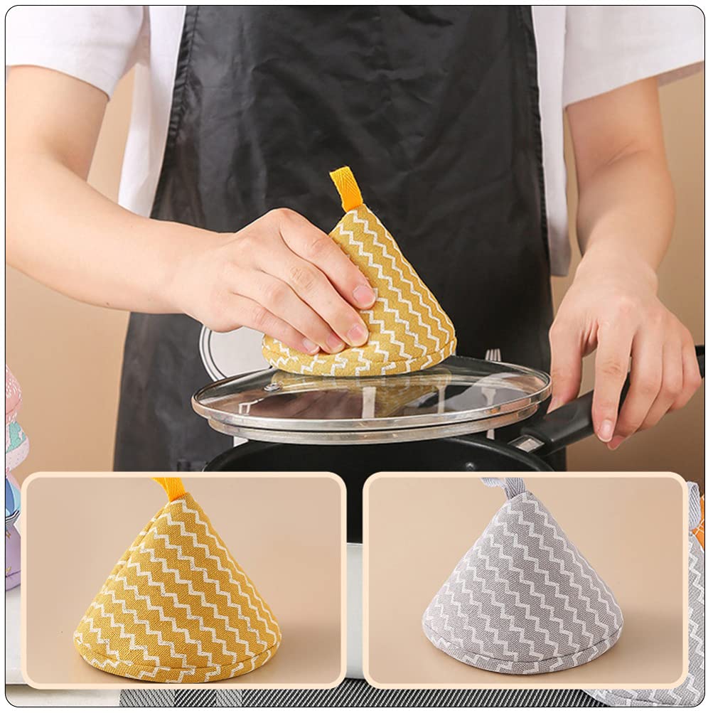 Cabilock 2pcs Kitchen Pot Grip Cover Anti- hot Pot Assist Handle Holder Japanese Lined Cotton Insulated Stock Pot Handles Triangle Covers for Restaurant Frying Pans Griddle