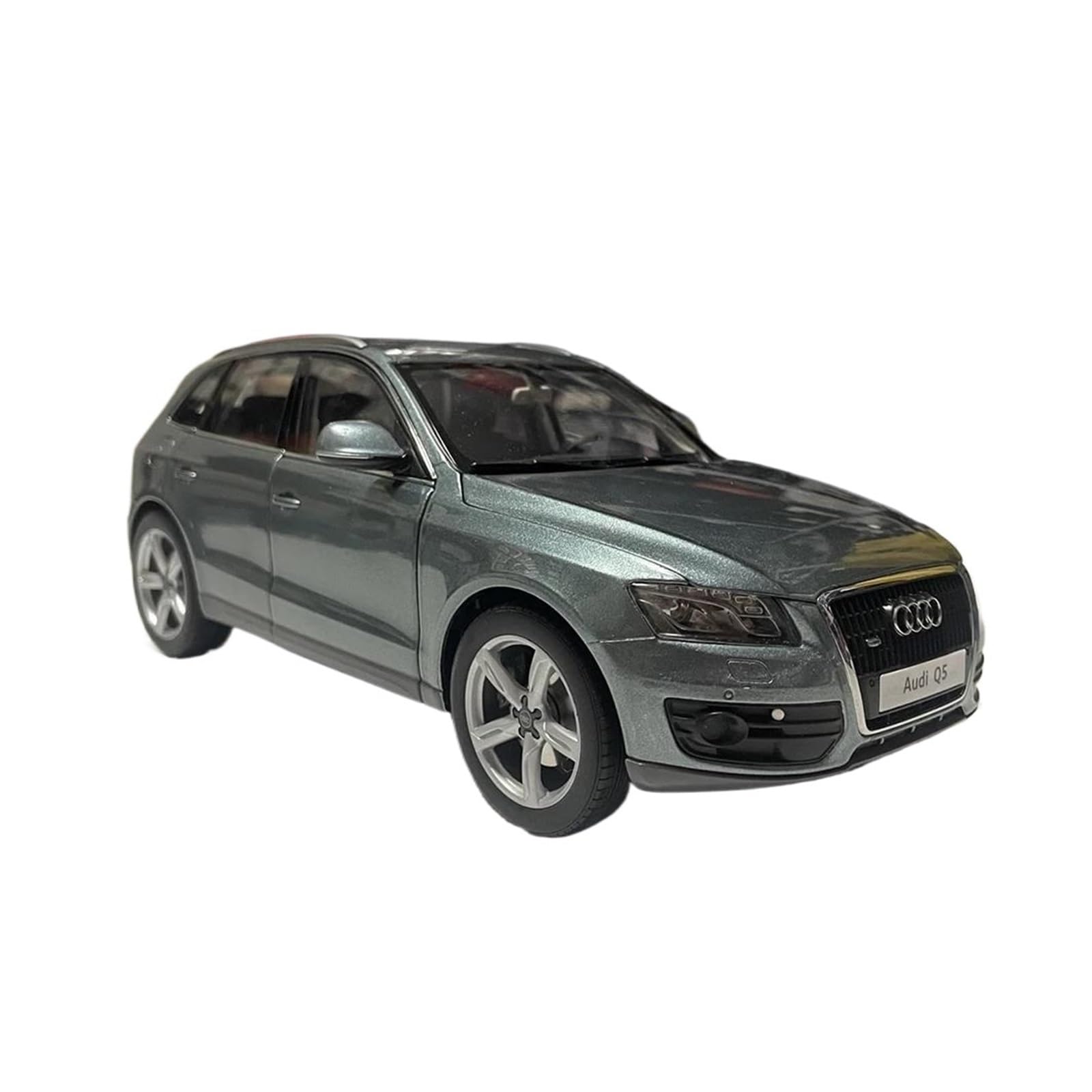 Metallo Scala Replica 1 18 Per Faw Q5 2.0t Alloy Full Open Statico Modello Di Auto Souvenir Hobby Collezione Vacanza Hobby Veicoli Giochi Set