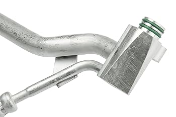 Amazon.co.jp: URO Parts 64539250720 A/Cホース エバポレーター