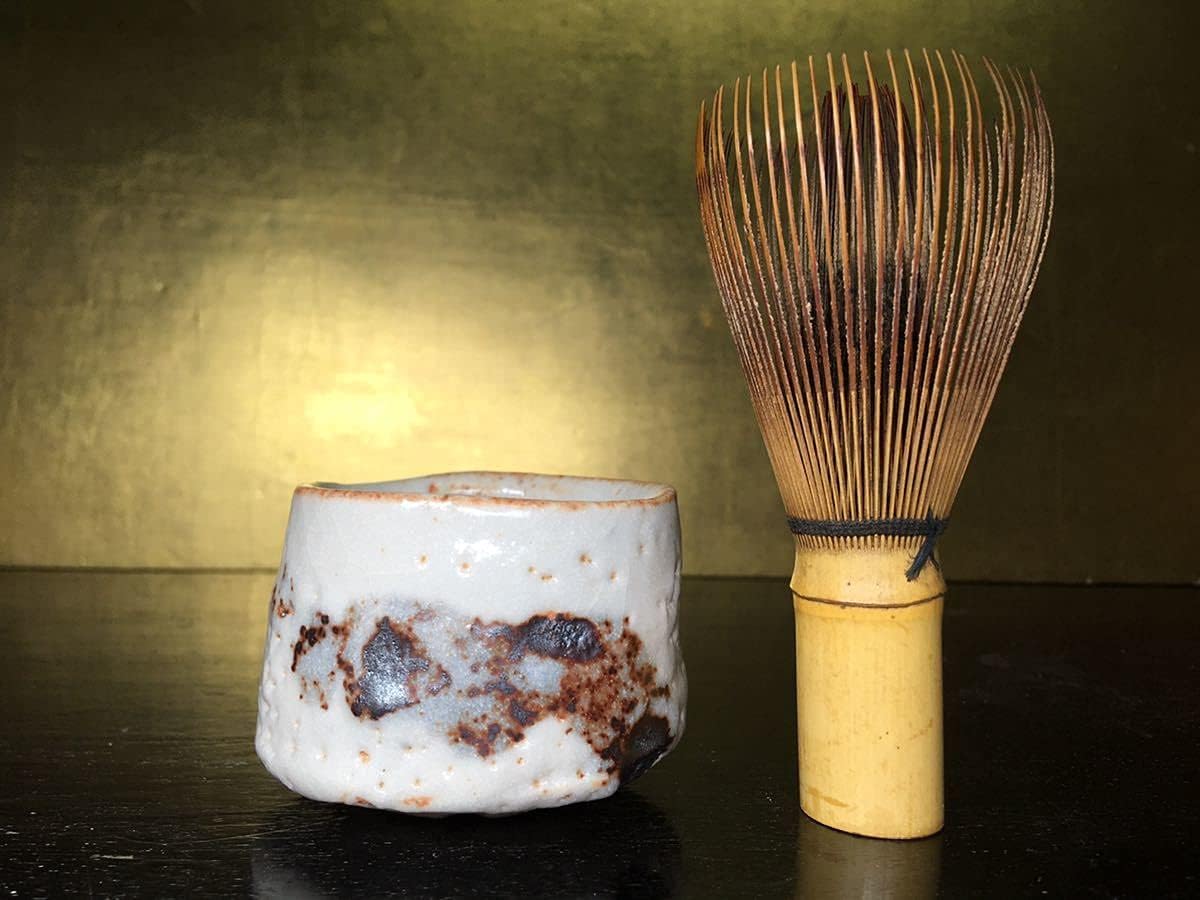 珍品◇蔵から謎の美しいシルエットの赤い壺、壷が出て来ました、水差し