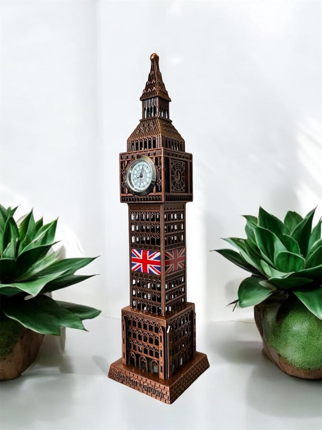 London Big Ben Tower Model with Flag – 24cm Clock Tower Statue UK Landmark Ornament Tourism Souvenir England Big Ben Figurine for Home, Office, Desktop Decor Multi Color (Rose Gold)