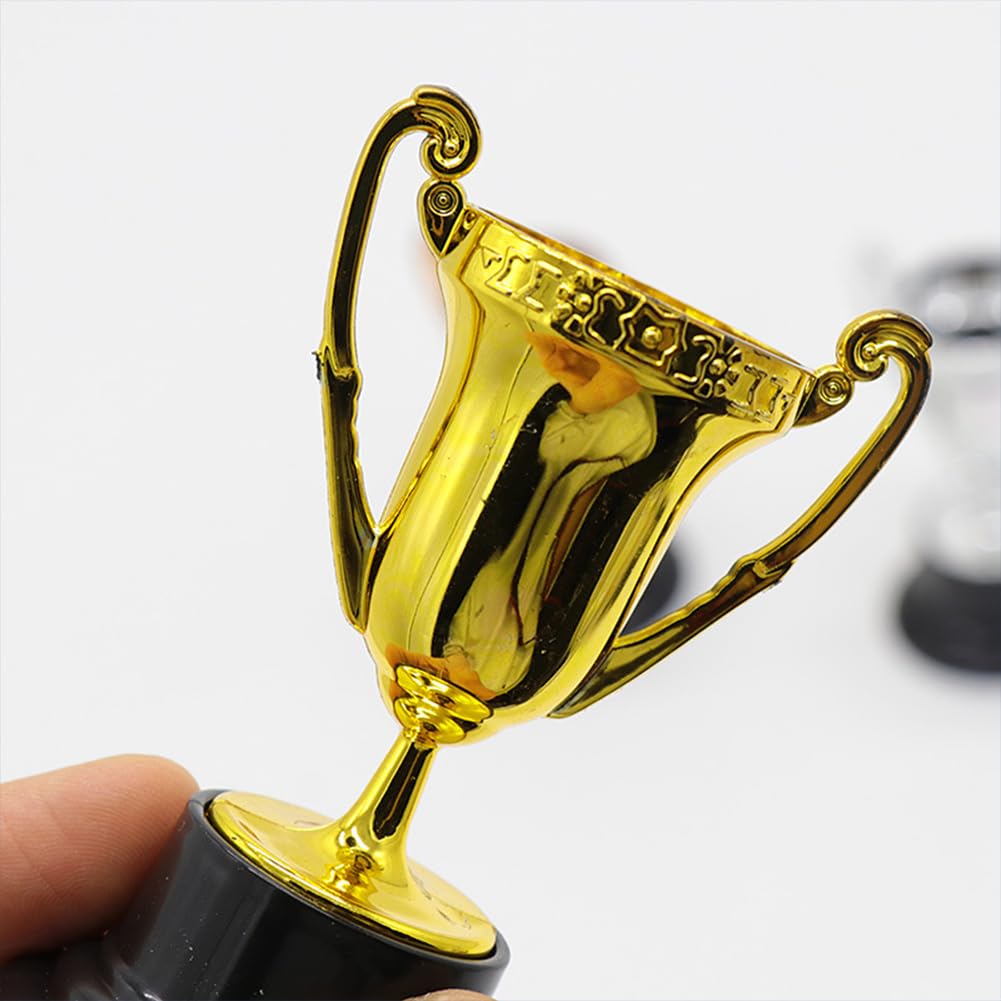 1 mini trofeo sfuso per bambini, oro premio trofeo tazze di plastica oro piccole tazze trofeo premio d'oro coppa per premi puntelli competizioni sportive per bomboniere riempitivi sacchetti