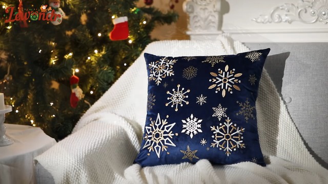 Set da 4 federe per cuscini decorativi natalizi con Babbo