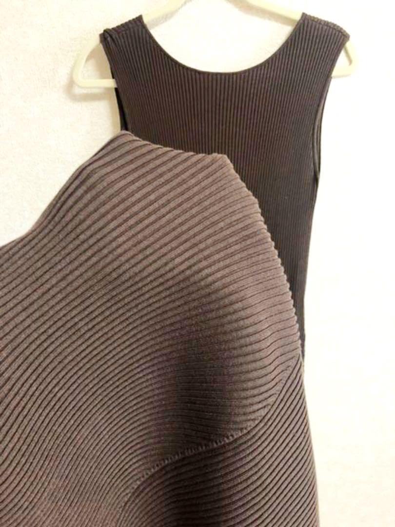 Amazon.co.jp: ·MilaowenミラオーウェンバックVネックリブニット  