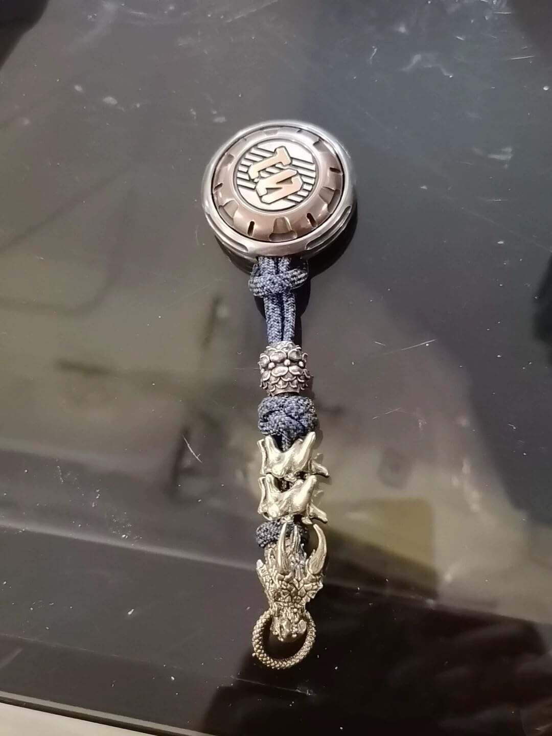 2ジョイントドラゴンヘッド編組ロープ EDCビーズ DIYキーチェーン パラコードキーチェーンビーズ、ランヤードビーズ、真鍮チャーム