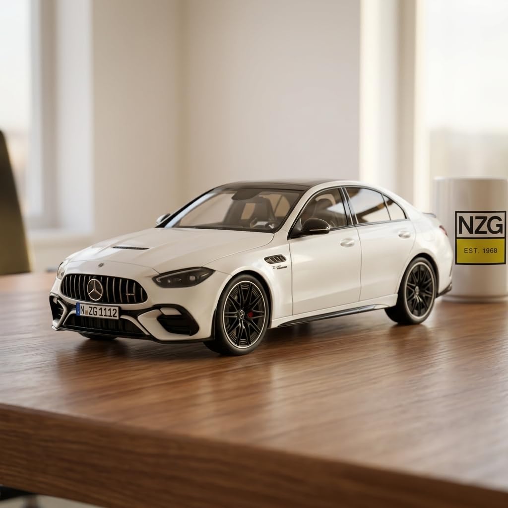 Mercedes‑AMG C 63 S E Performance 1:18 - Modellino di auto da collezione in metallo pressofuso di alta qualità, limousine sportiva con parti apribili (bianco opalite)