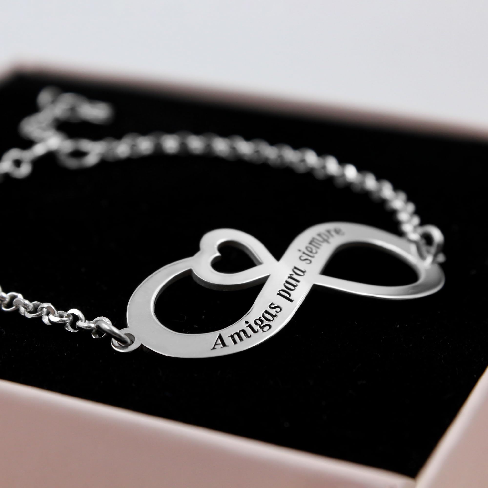 Pulsera Infinito Mujer Plata Personalizada con Nombres, Hasta 4 - Regalo original para novia, madre o abuela (Infinito Mensaje)