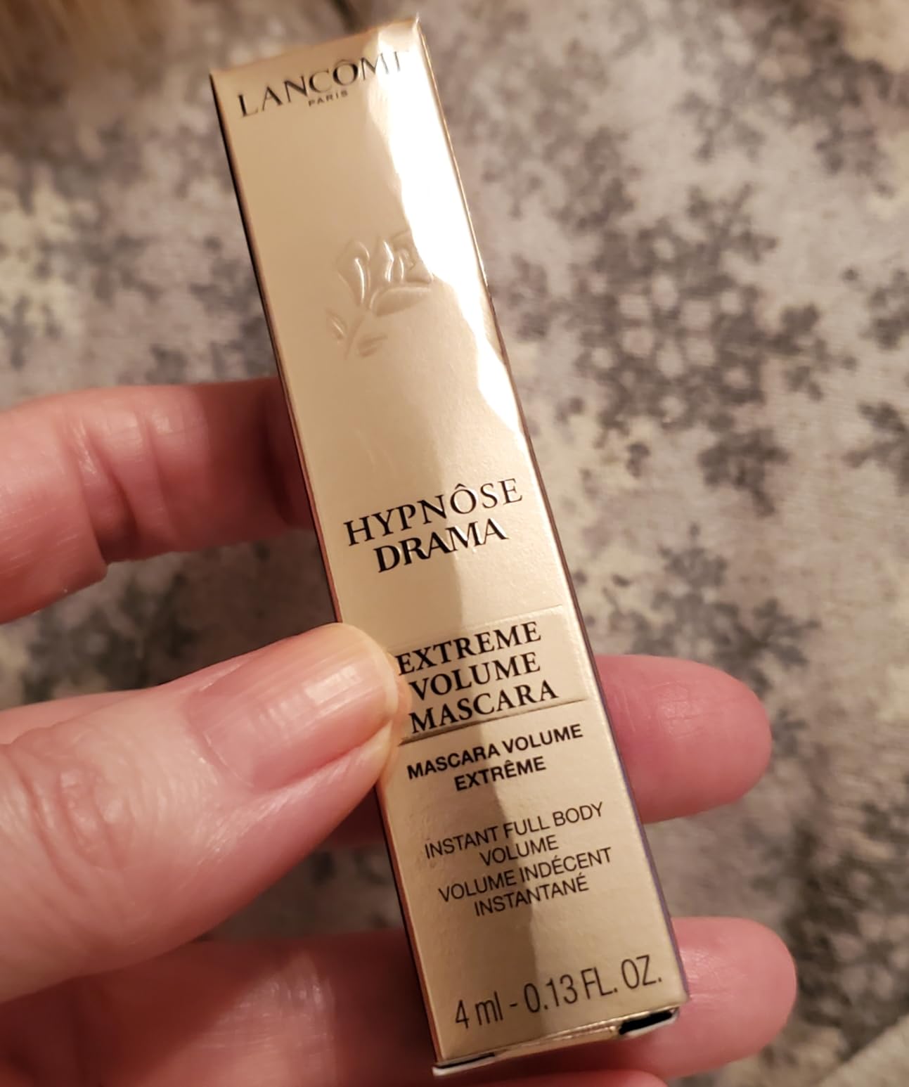 Lancôme Hypnôse Drama Extreme Volumizing Mascara - Up to 17x More Volume - Up to 24HR Wear - Ultra Black