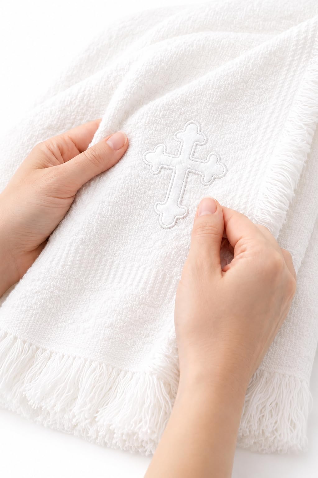 SOHOBABY Châle de baptême Luxueux pour bébé garçon et Fille, Couverture Blanche, pour Nouveau-nés, Nourrissons et Tout-Petits, Doux, Respirant et Chaud, en Acrylique (White Cross)
