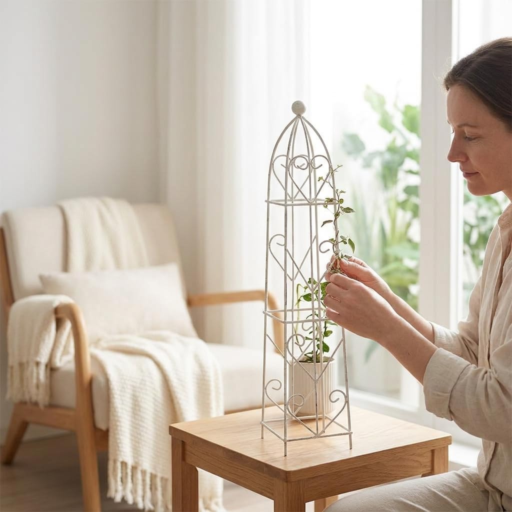 Traliccio per rampicanti da esterno a forma di cuore – Graticcio decorativo in metallo, sostegno per piante da giardino, set da 3 pezzi, Set di tre tralicci a cuore bianchi, Piccolo