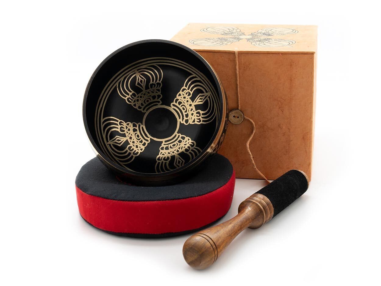 Meditations-Klangschale in Schwarz mit von Hand gemalten traditionellen Ornamenten und klarem Klang. Verpackt ist die gegossene Schale in einer Box ... g) mit tieferem Klang mit Ornamenten in Box