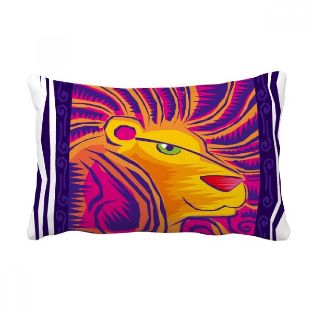 Oreiller lombaire lion contre le mal de dos sur canape decoratif salon