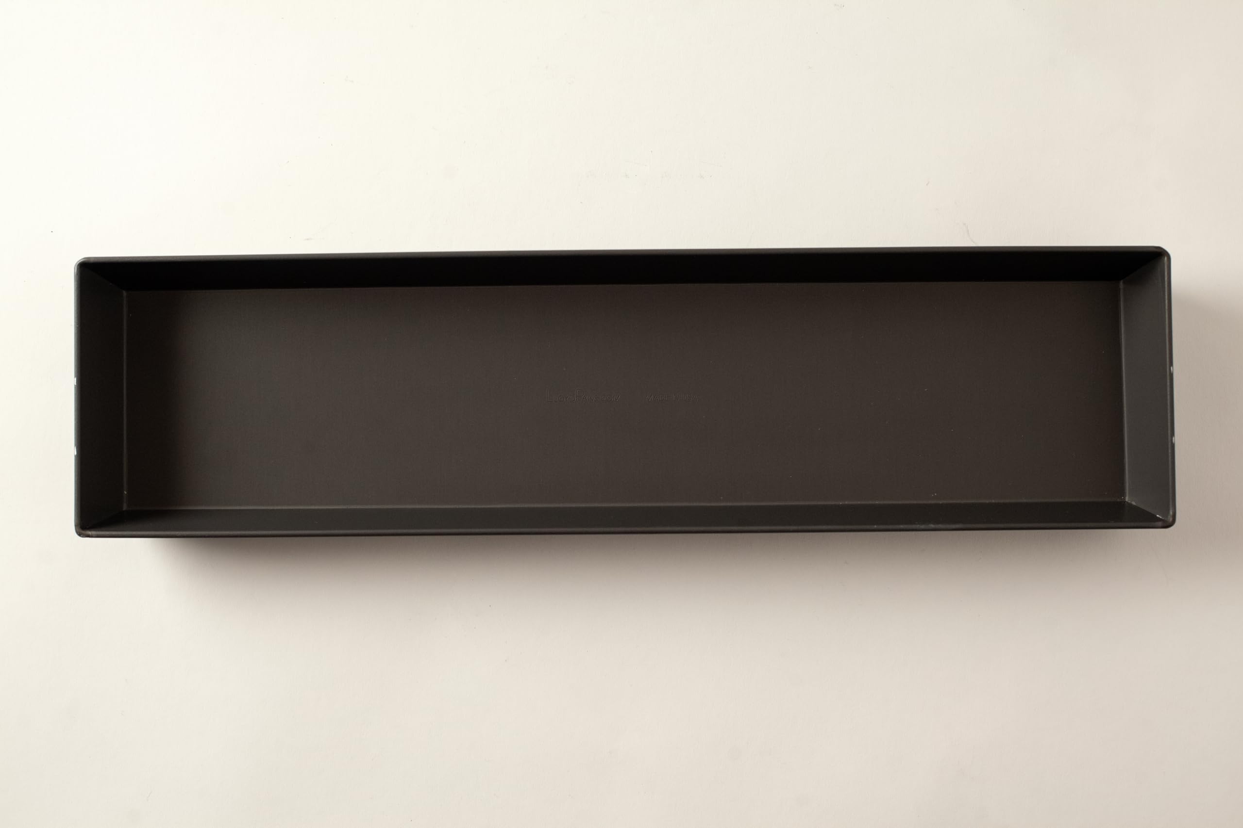Lloyd Pans Long Pizza Pan - 4" x 18" -2 Lloyd Pans Long Pizza Pan - 4" x 18" -2