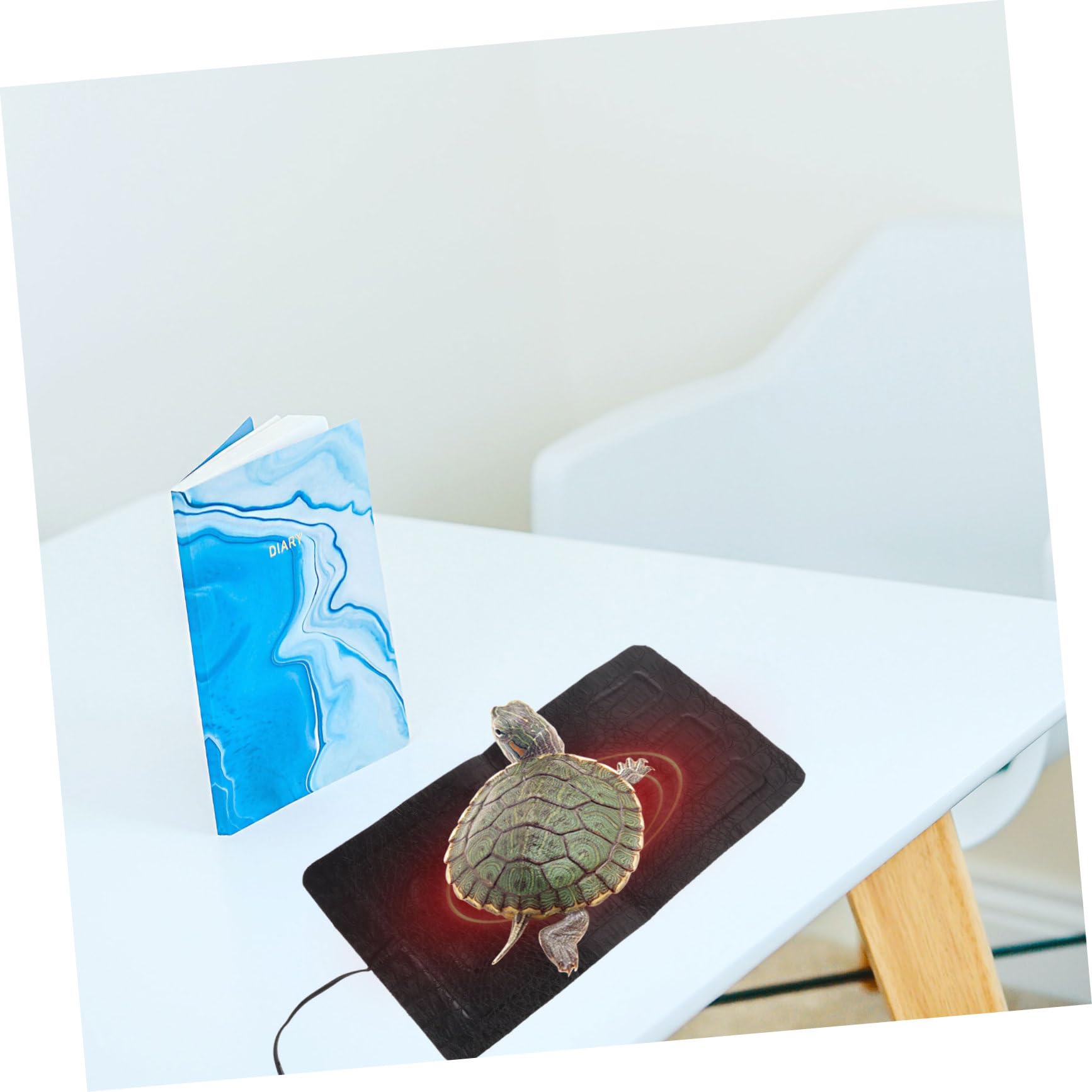 Alfombrilla Térmica Portátil para Reptiles y Pequeños Animales Control de Temperatura USB, Hecha de Cuero Negro, Adecuado para Terrarios y Uso al Aire Libre