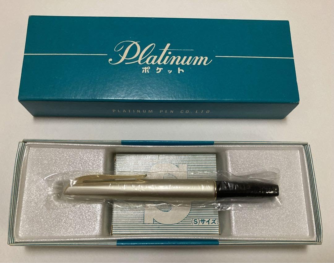 廃盤 プラチナ 万年筆 ポケット 2本セット 蝶 花 14K 廃盤 プラチナ 万年筆 ポケット 2本セット 蝶 花 14K 廃盤
