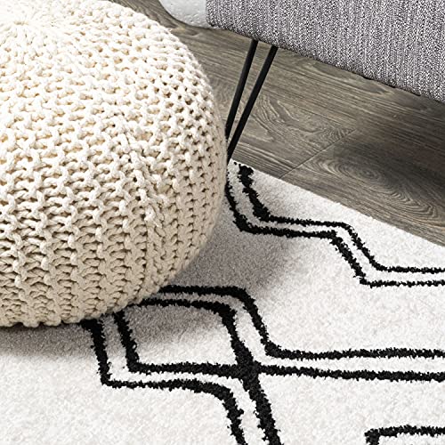 Image of JONATHAN Y Deia Moroccan Style Diamond Shag White /Gray Runner Rug, 2x8, Bohemian, Contemporary, Easy-Cleaning for Living Room, Bedroom, Kitchen, Pet Friendly, Non-Shedding (MOH401A-28)