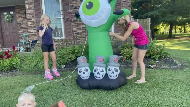 Holidayana Arche Gonflable De Cimetière Hanté Pour Halloween - Grandes Décorations D'extérieur Gonflables Pour Halloween - Arche Gonflable Pour Halloween - Décorations De Cour Gonflables De Qualité