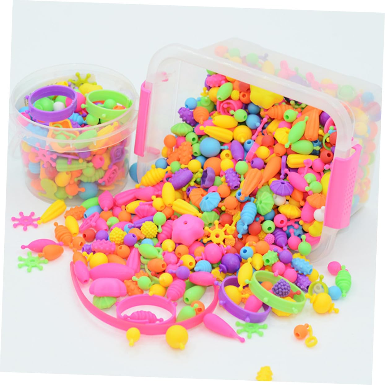KOMBIUDA 1 boîte Coffret DIY Perles Plastique pour Fabrication Bijoux Garçon Fille Bracelet et Collier Boîte Portable Bleue avec Perles Colorées Activité Manuelle Créative pour Fille et
