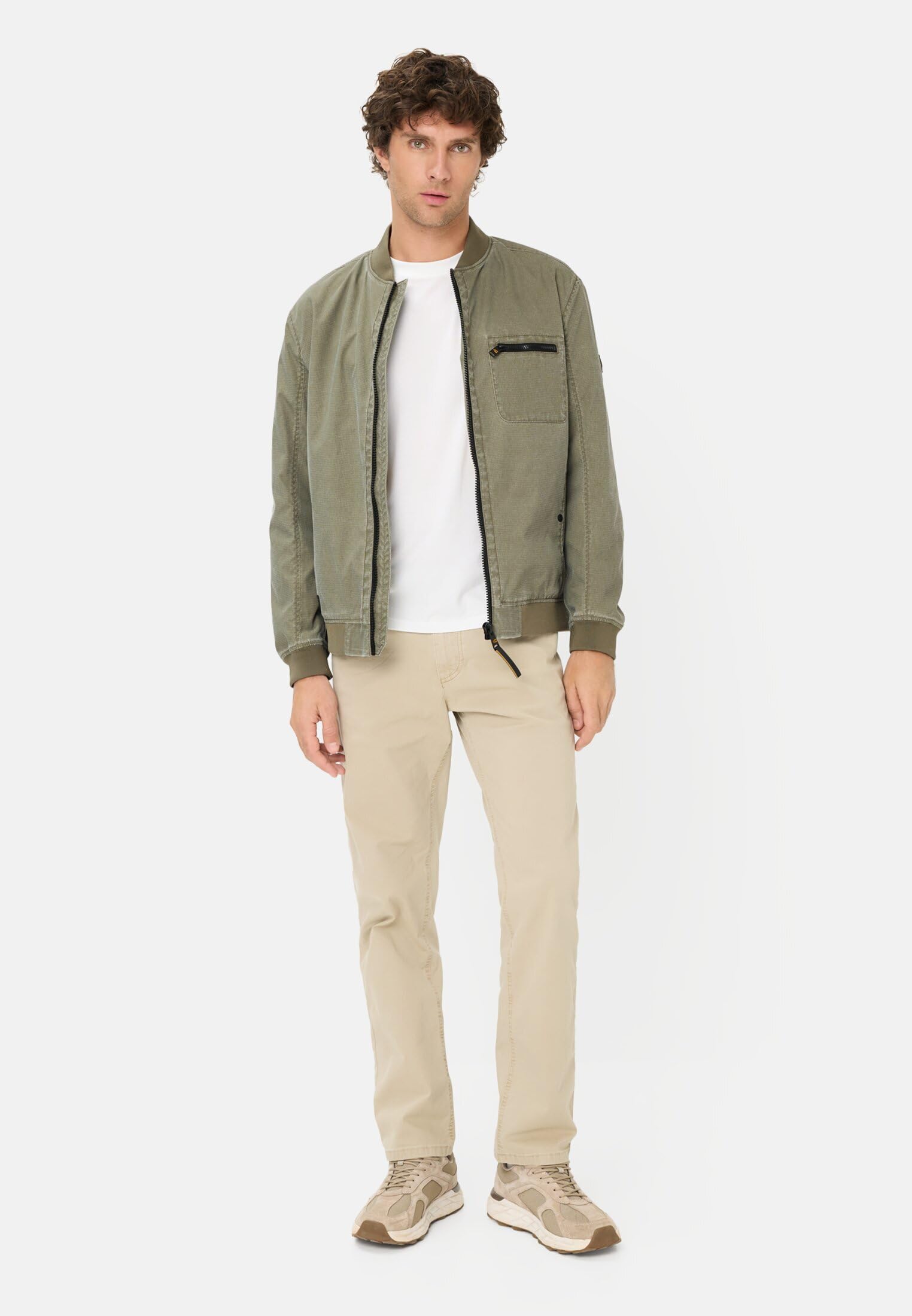 camel active Herren Blouson mit Bomberkragen | Windabweisende Jacke mit Bomberkragen aus strapazierfähigem Ribstop im Regular Fit für Freizeit und Alltag