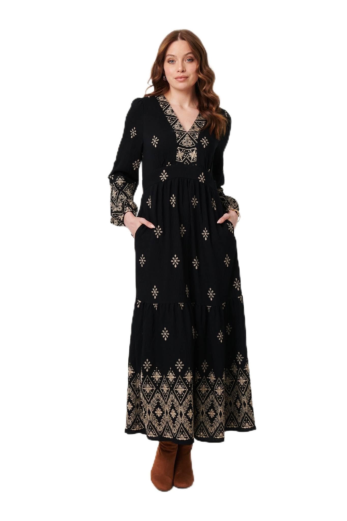 Izabel London Women's Black Border Print Long Sleeve Maxi Dress For Uk With A Tiered Shape, A V-Neck And A Relaxed Fit.