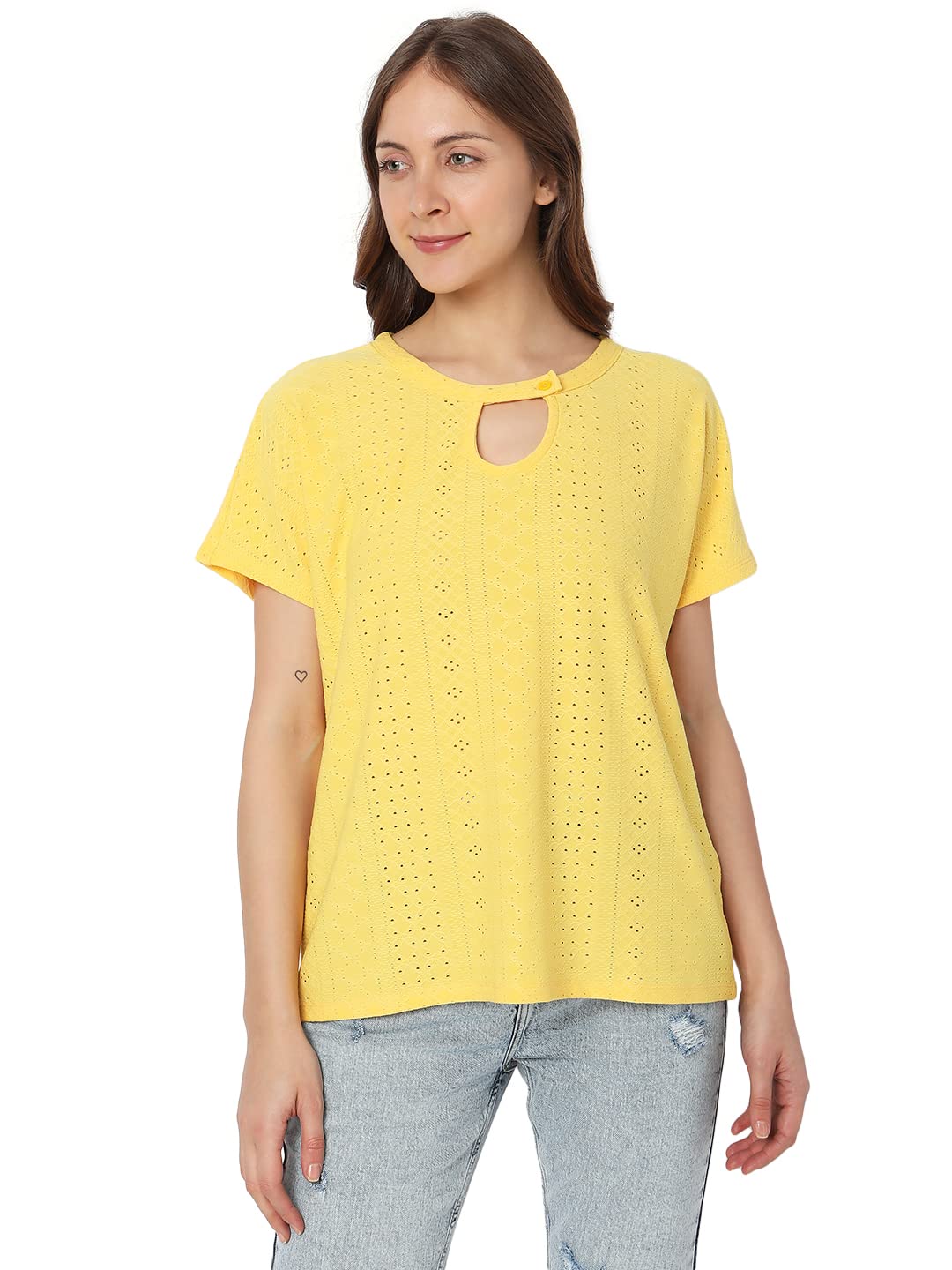 VERO MODAWomen's Polyester Blend Regular Fit Top