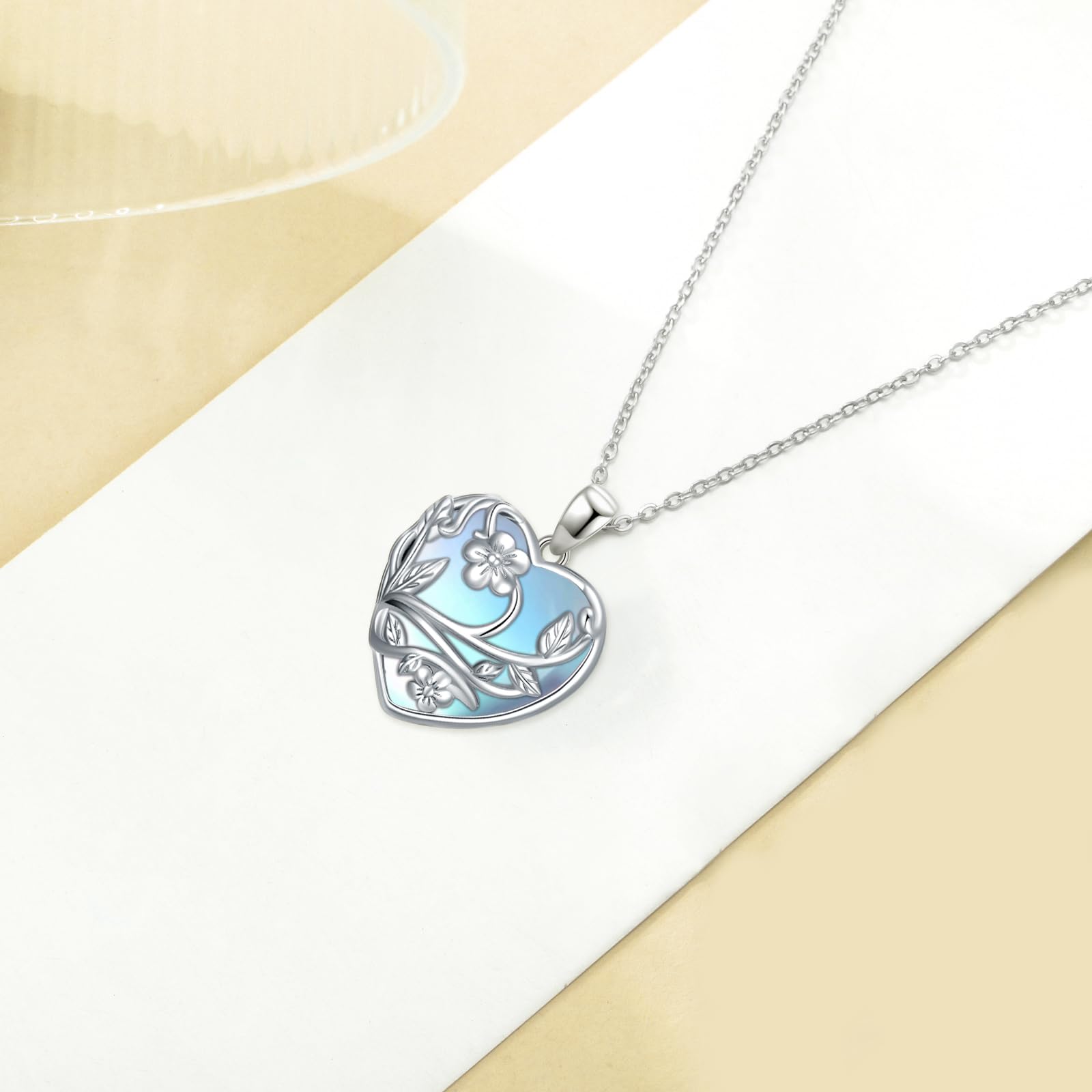 YFN Collana con pietra di luna, in argento Sterling, con ciondolo a forma di cuore, con pietra di luna, regalo per donne, adolescenti, ragazze, compleanno, Normal, Argento sterling, Nessuna pietra
