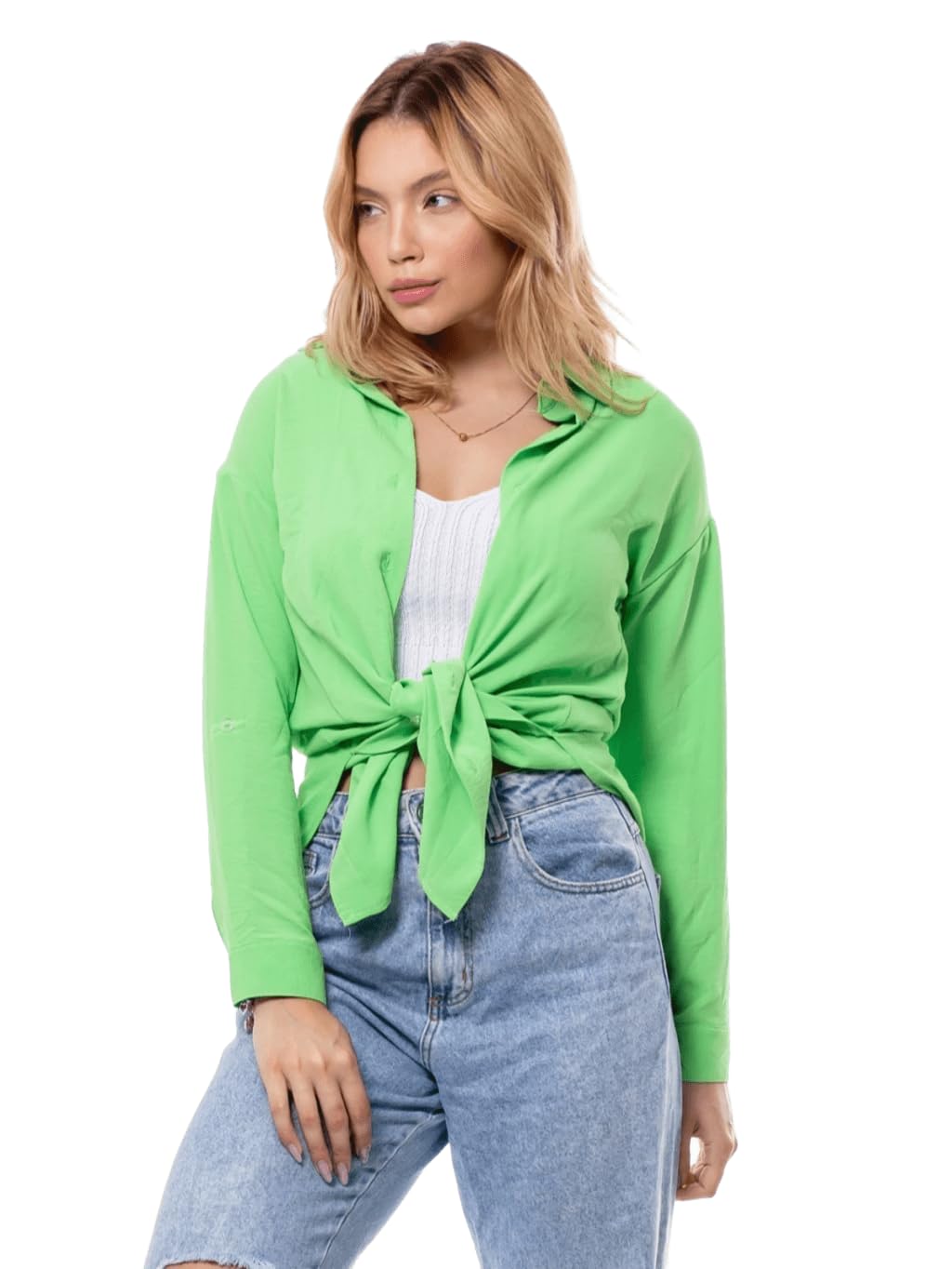 Camisa Social Feminina de Botão Manga Longa – Camisa Branca Estilo Alfaiataria para Trabalho, Escritório e Looks Elegantes BLU-006 em promoção! Veja a oferta e mais achadinhos de Blusas 2 Hoje é o melhor dia para comprar Camisa Social Feminina de Botão Manga Longa – Camisa Branca Estilo Alfaiataria para Trabalho, Escritório e Looks Elegantes BLU-006 com aquele preço maroto! Promoção! Aproveite a oferta! 2