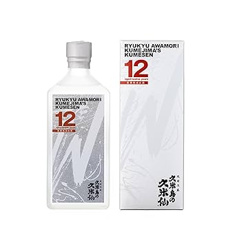 Amazon.co.jp: 久米島の久米仙 ホワイト12年古酒 [ 焼酎 琉球
