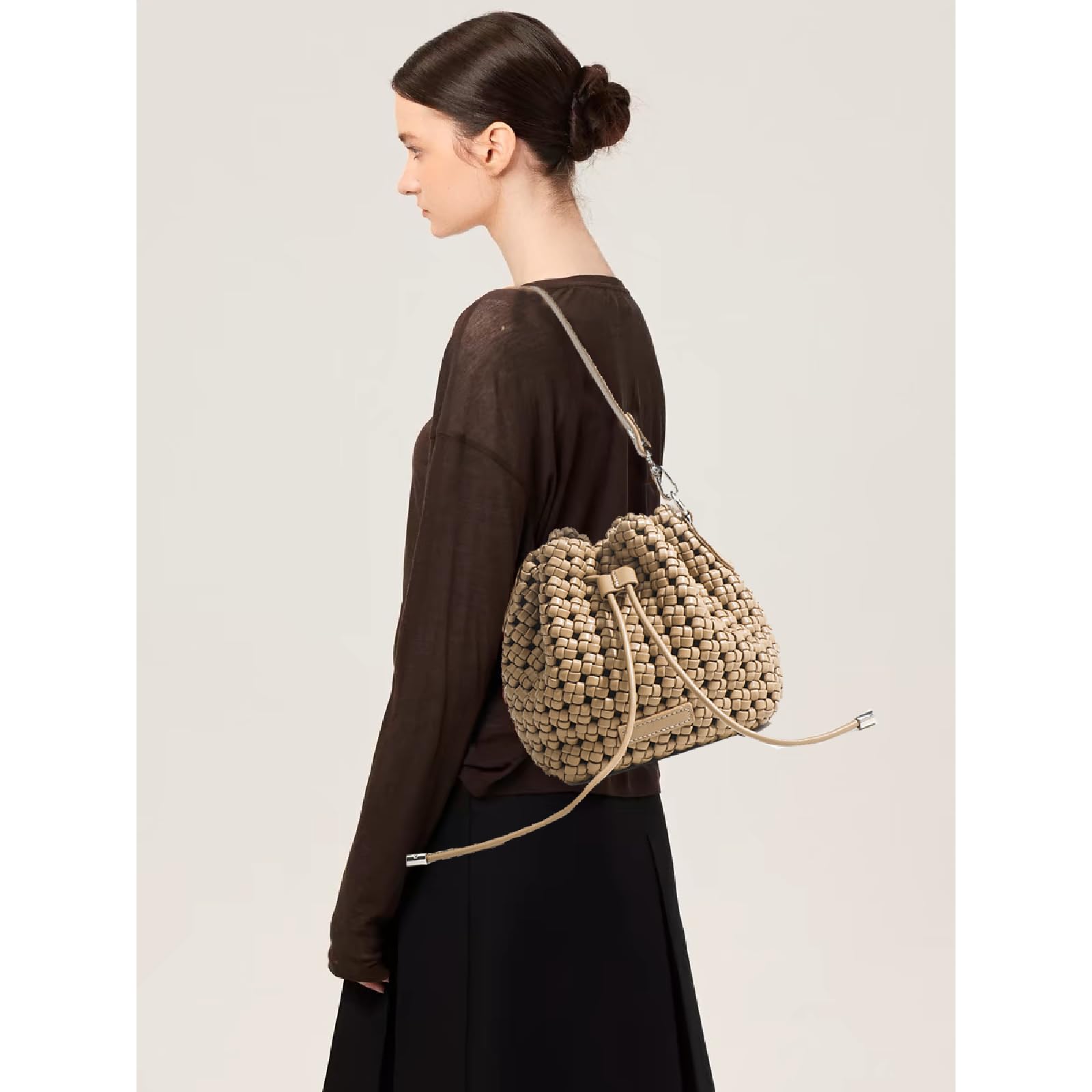 JINMANXUE Fashion Hollow Bucket Tote Bag For Women, Crossbody Female Handbag Woven Silk bag Leisure Leather Shoulder Bag (P-Khaki)