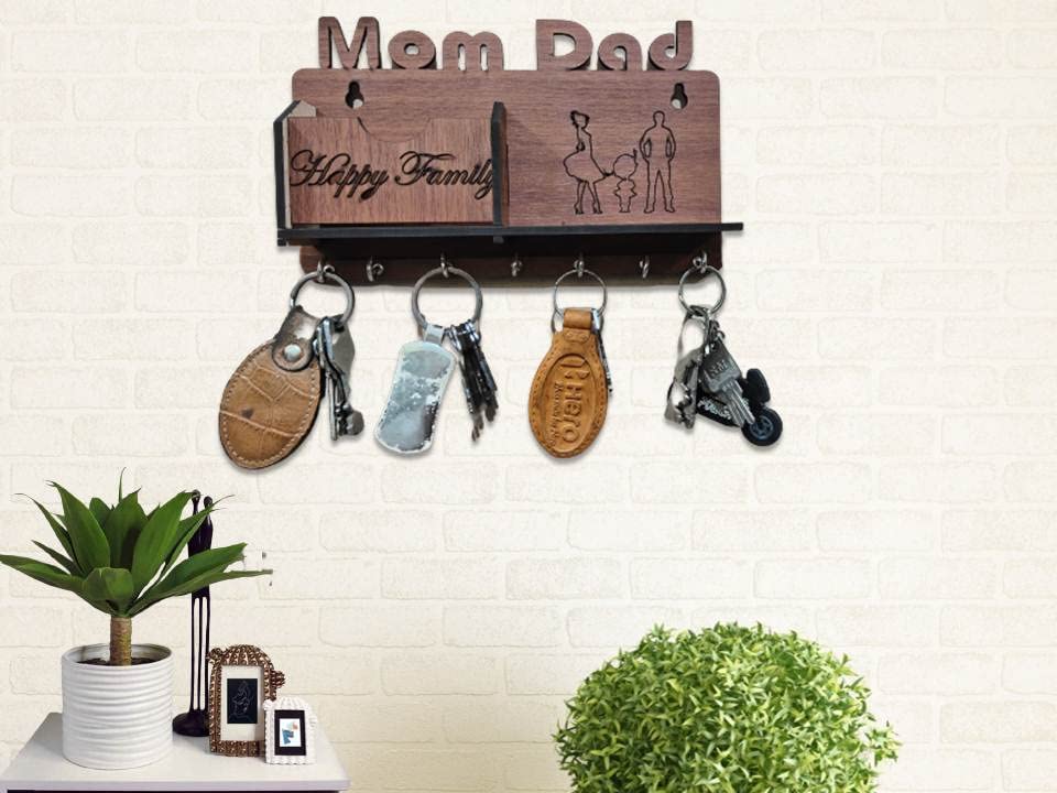 Image of Mom Dad Keys Holder Happy Family Key Organizer Designer Wooden Key Holder Wooden Keychain Holder for Home, Living Room, Office Wall Decor Great Gift Item Mobile Pocket and Pen Holder