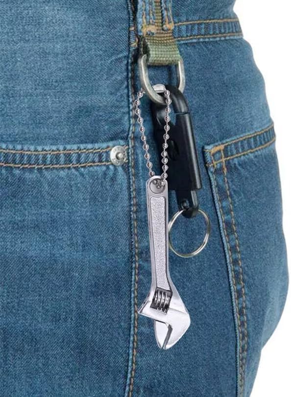 Silver 2.5inch Open End Wrench, Adjustable Spanner/Wrench for Repairing, Professional Mini Small Hand Tools Hand Spanner Tool Universal Keychain Accessories, Car Keychain