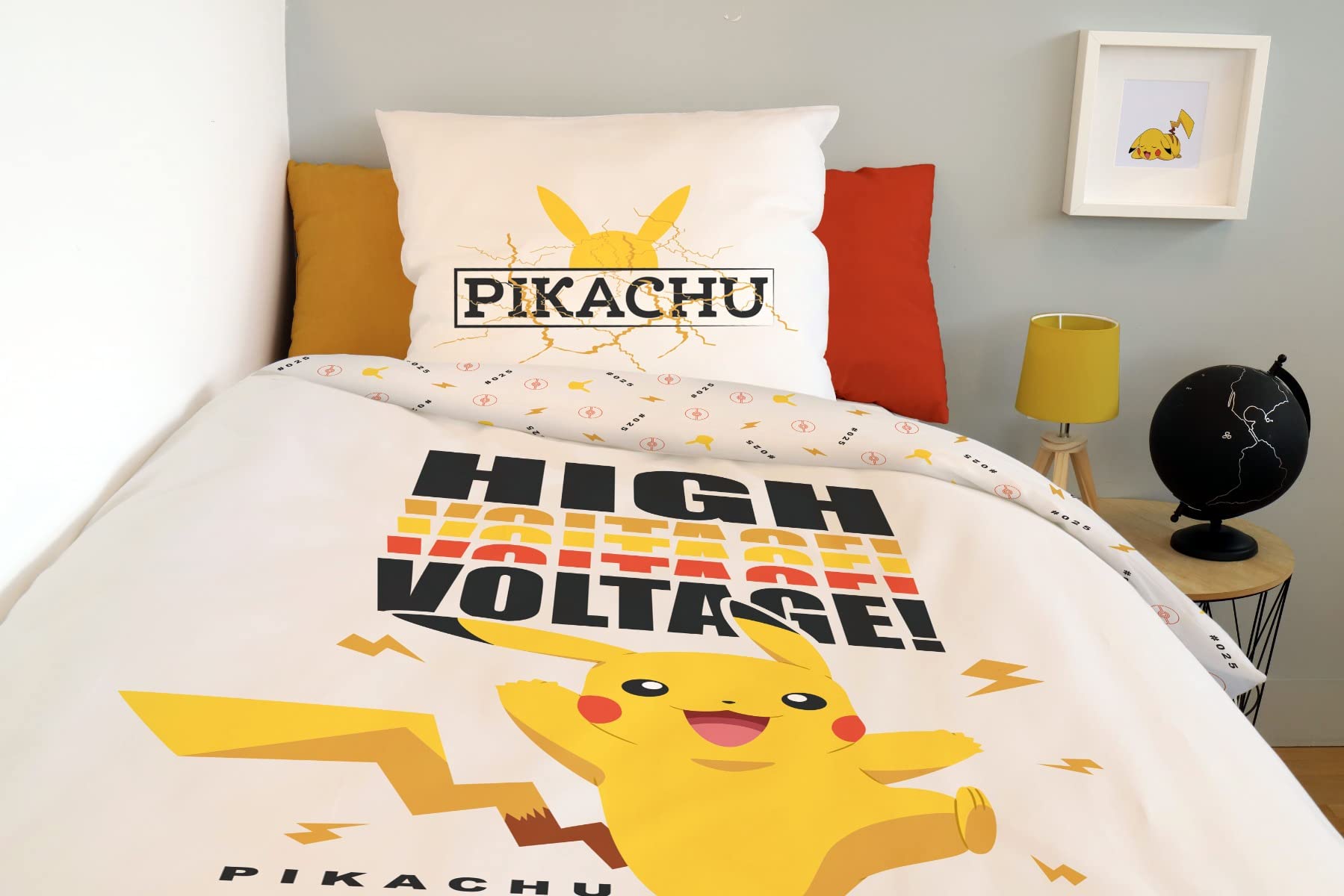 SAHINLER - Poszewka na kołdrę Pikachu High Voltage 140x200 cm + poszewka na poduszkę Pikachu 63x63 cm - Biała - 100% Bawełna