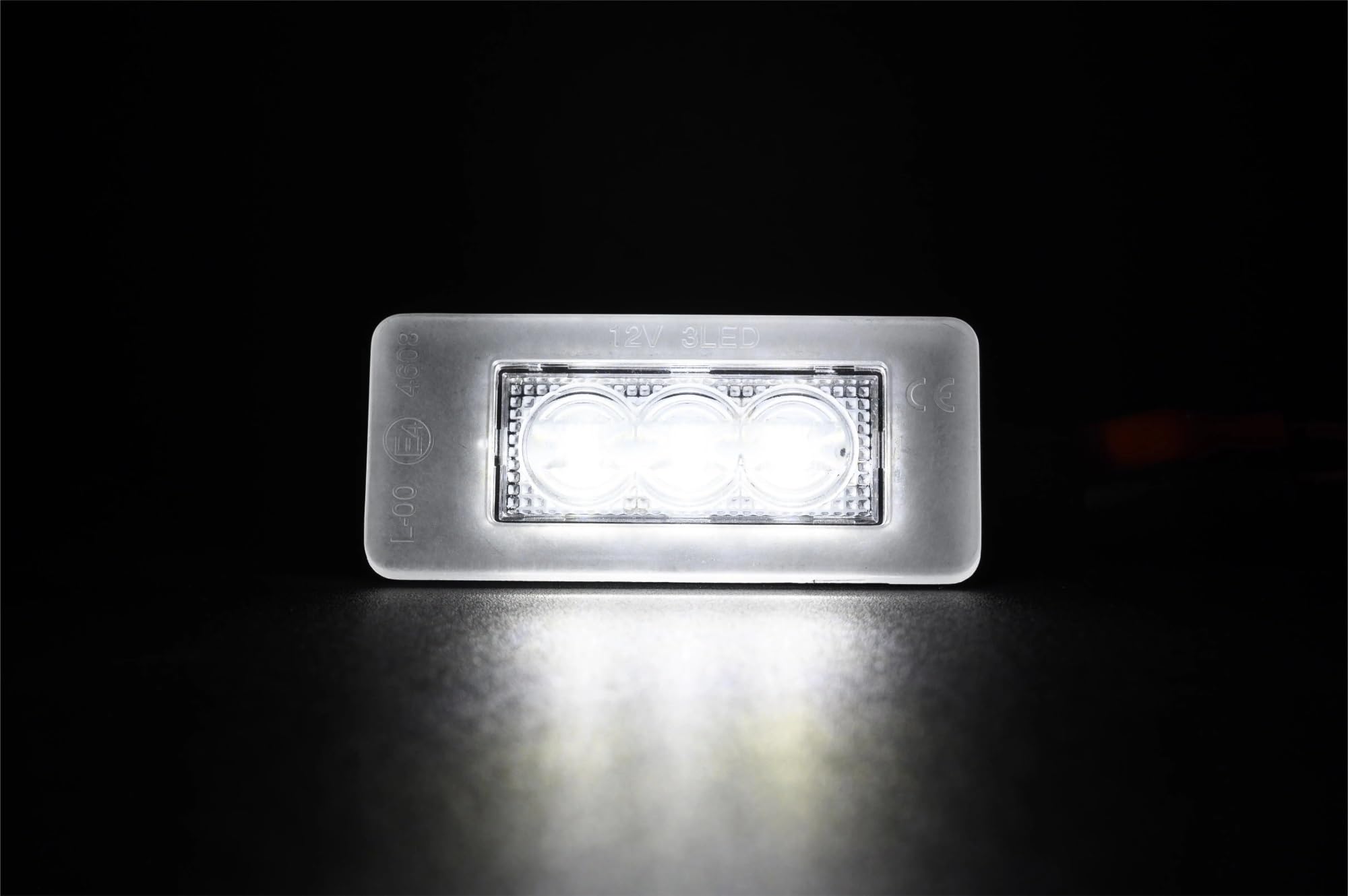 Luci targa 2X Numero Di Licenza LED Luce Targa Posteriore Canbus Per Peugeot 207 CC 308 MK2 2008 208 508 5008 9682403680 Luce Targa