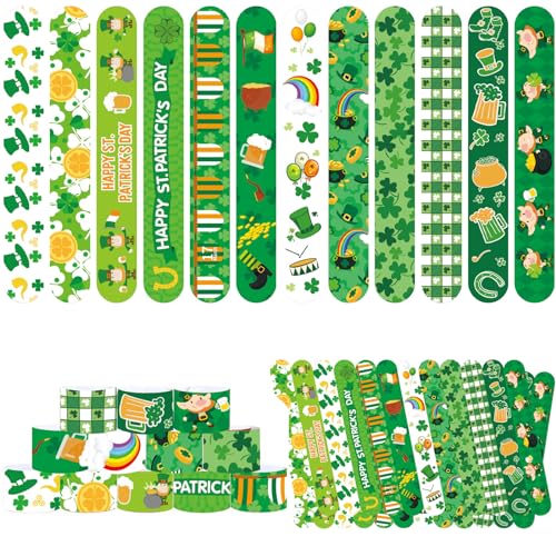 Qpout 48pcs St. Patrick’s Day Slap Bracelet Shamrock Slap Bandes Bracelets de trèfle irlandais Lucky Saint Patricks Snap Bracelets avec Shamrock Trèfle Leprechaun bière pièces pour cadeaux de fête