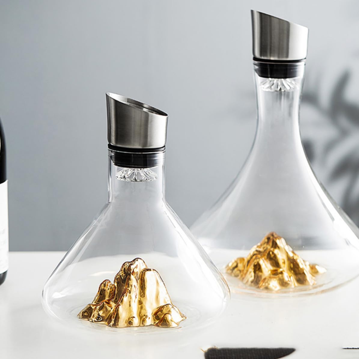 Decantador de Vino Dorado y Diseño Elegante de Cristal 1500ml Aireación Rápida para Ambiente y Escritorio