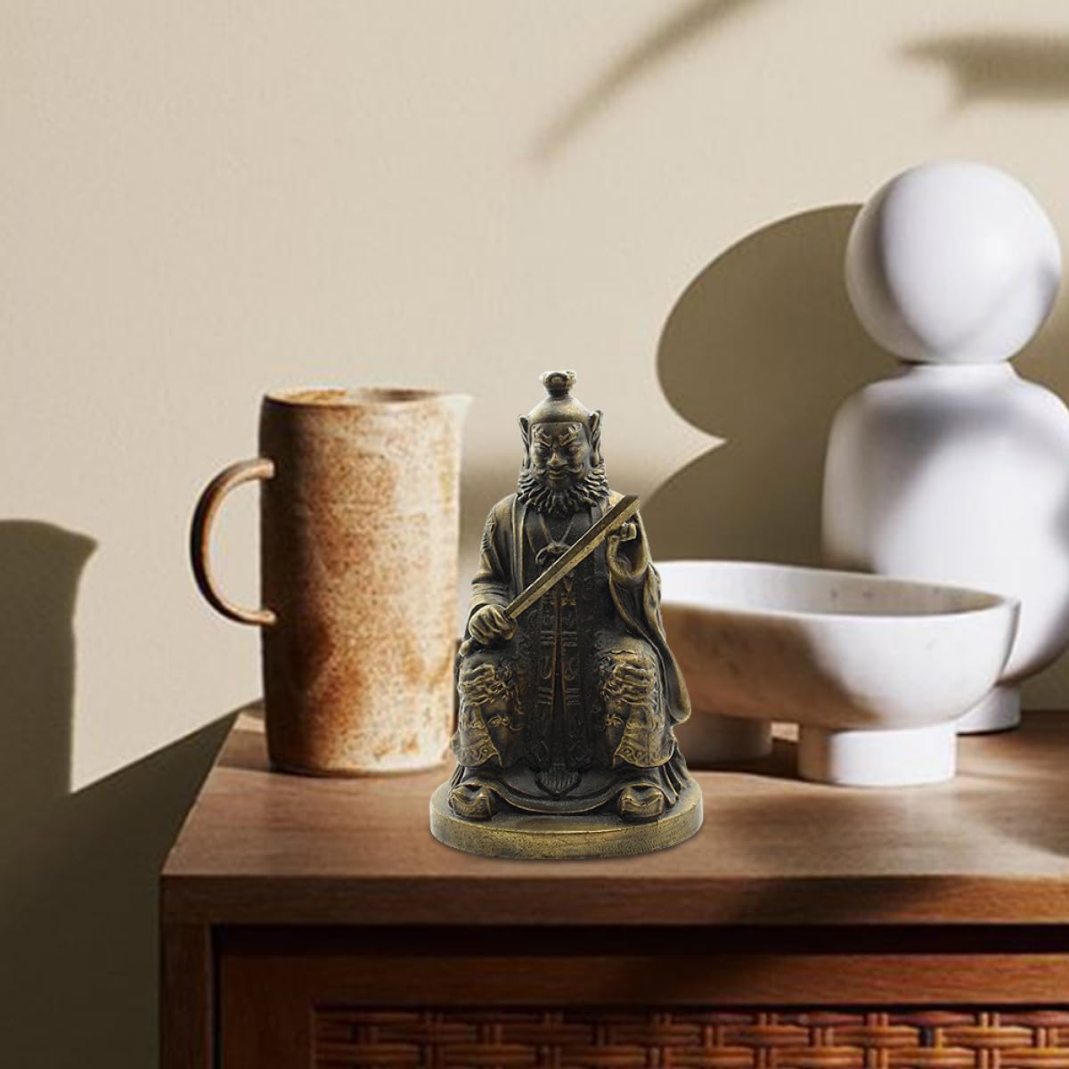 Statua in Rame Decorativa e Portatile, Design Delicato per Soggiorno, Ornamento Esclusivo per Amici Appassionati di Cultura Taoista