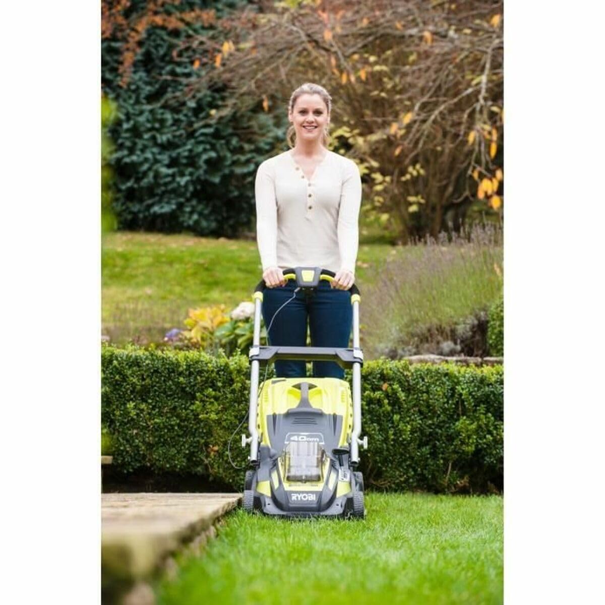 Ryobi MaxPower Kosiarka 36V - Coupe 40cm - 1 bateria 6,0Ah - 1 ładowarka - RLM36X41H60PG