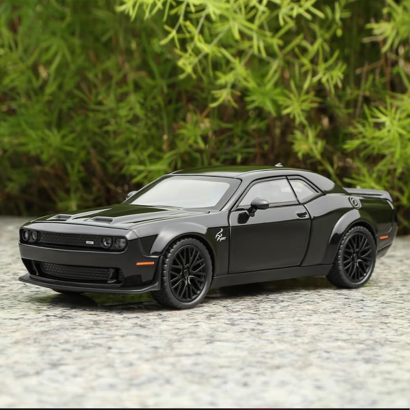 Image of Model 1:24 Dodge Challenger Model Alloy Metal Pull Back Die-cast Car Openable Doors with Sound and Light Vehicle Car Toy for Kids - Multicolor
