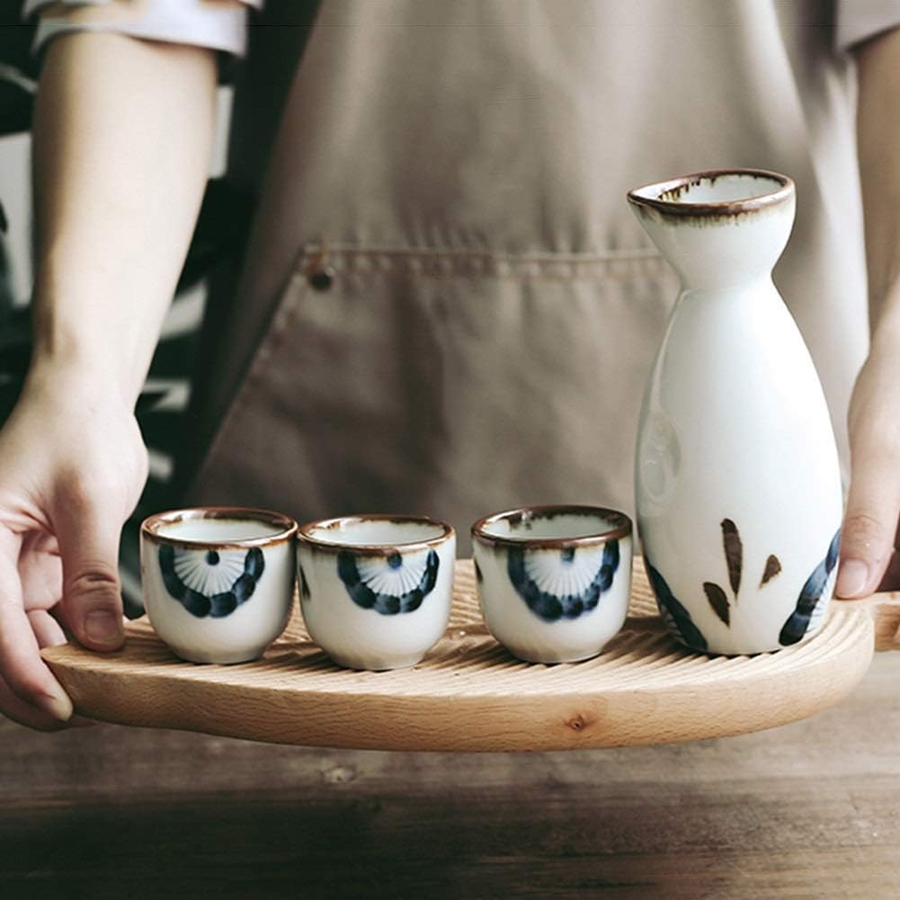 Sake Set of 4 Pieces Hand Painted Trefoil Japanese Style Traditional Retro Porcelain Crafts