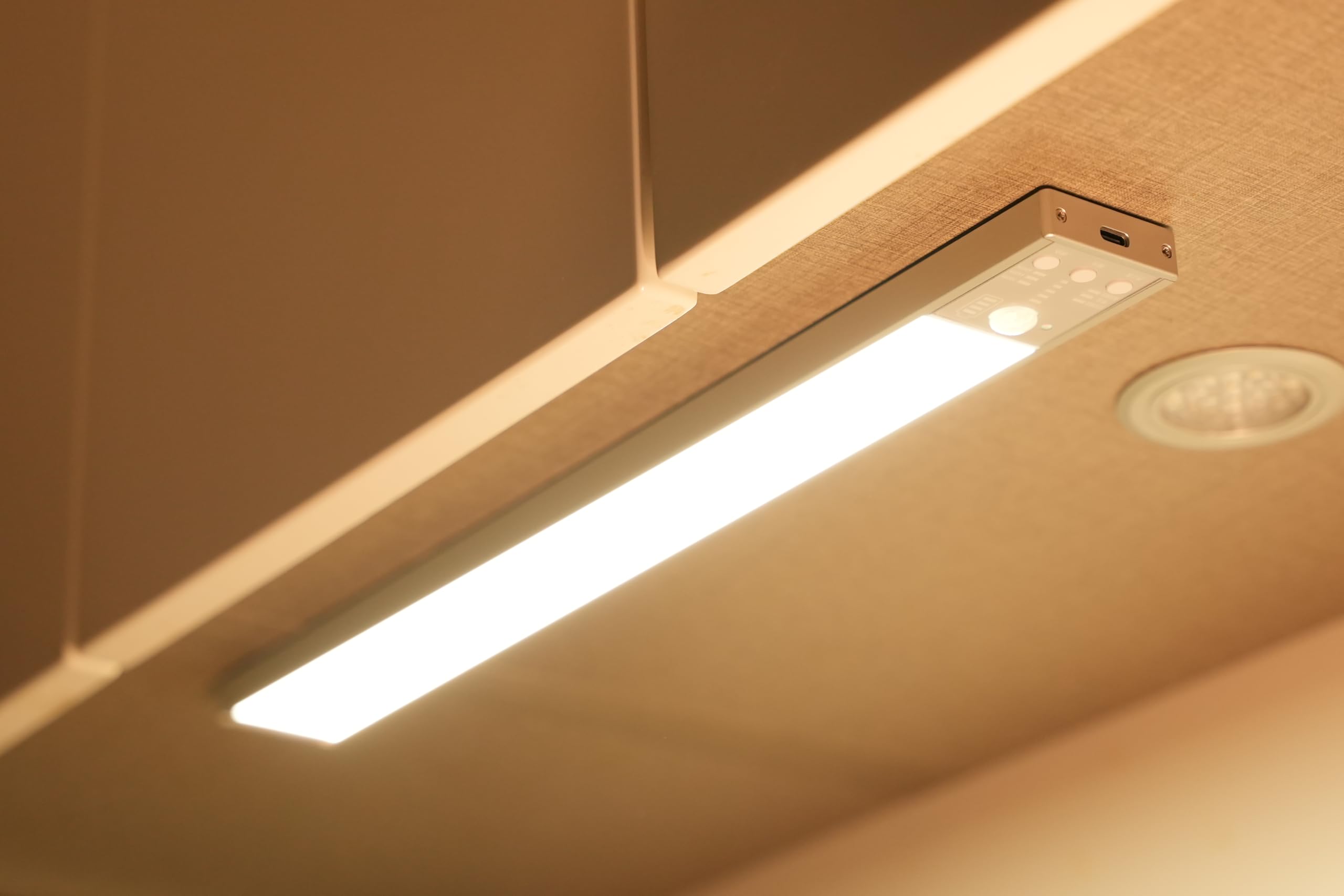 YELKO Under Cabinet Lights-3200mAh Battery Operated Closet Light-116 LEDs Rechargeable Motion Sensor Cabinet Lighting—Wireless Dimmable Under Counter Lights for Kitchen(Silvery 2Pack)