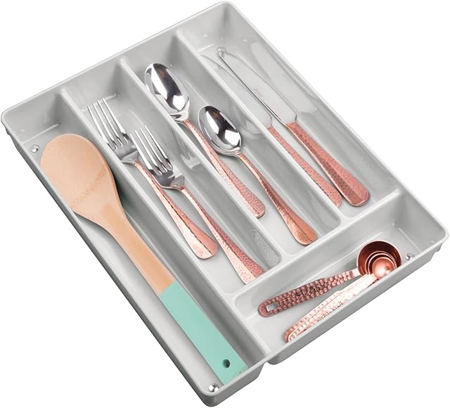 mDesign Cutlery Tray Plastic Drawer Insert with 5 Storage Compartments Cutlery Organiser for Kitchen Drawers Light Grey