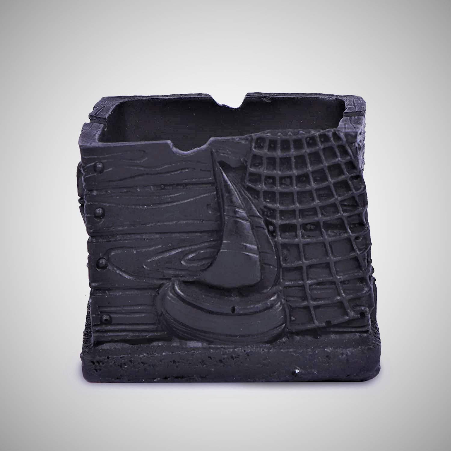 Inara Creation Boat Design Ashtray Black-picture-26