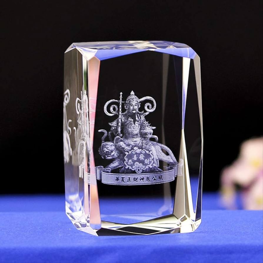 【美品】クリスタルガラス　ボックス　置物　インテリア　工芸品　美術品　A1217 Amazon.co.jp: ガラス細工、家の置物、 クリスタルガラスの彫像