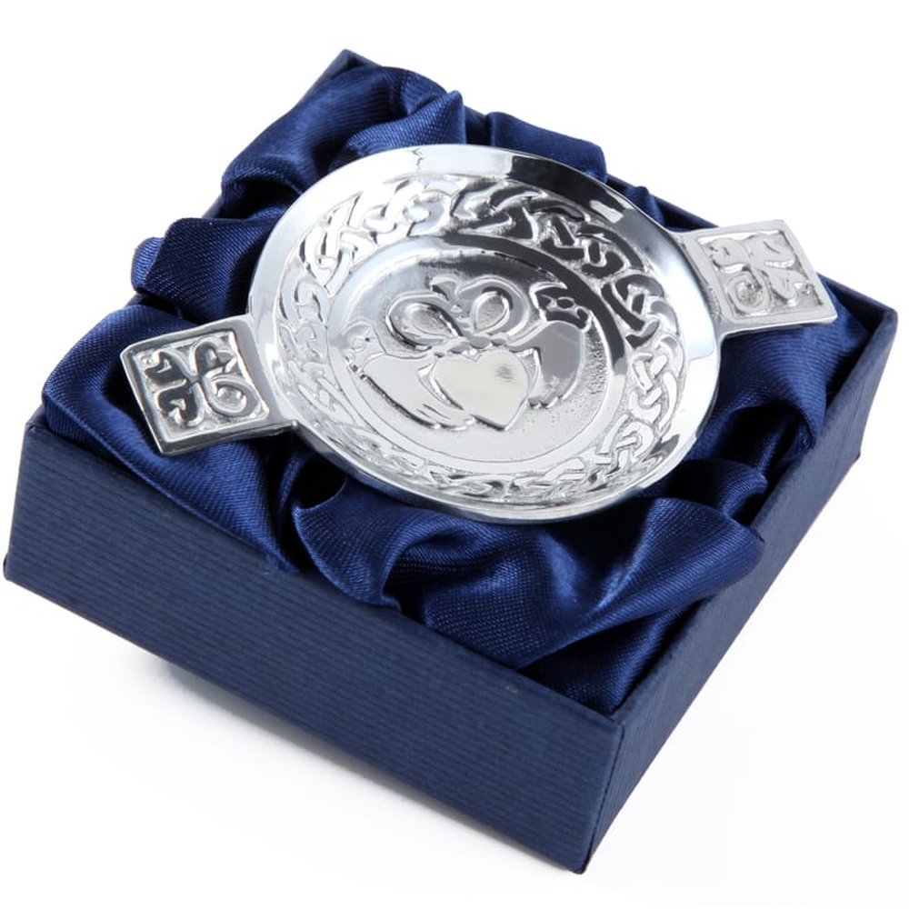 Pewtermill Crafts Claddagh - Friendship, Love and Loyalty Mini Pewter Wedding Quaich