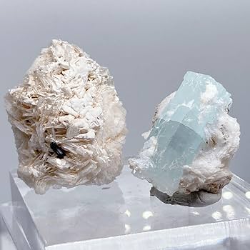 Amazon | アクアマリン 原石 鉱物標本 917 | 岩石・鉱物 | おもちゃ