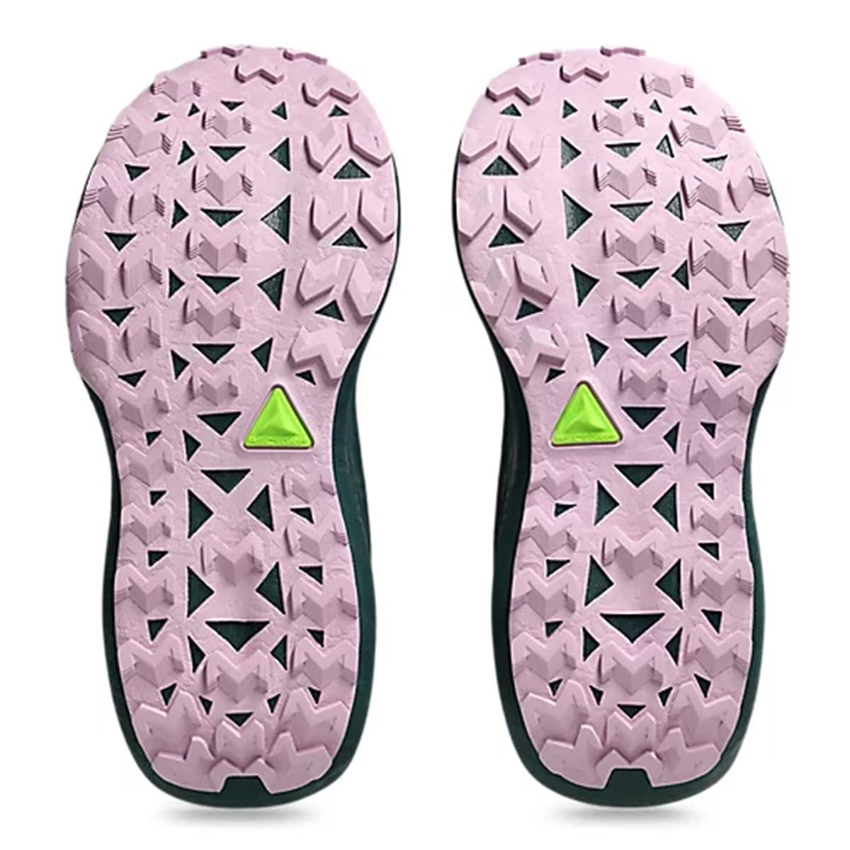 ASICS Women's Trabuco MAX 4Sneaker