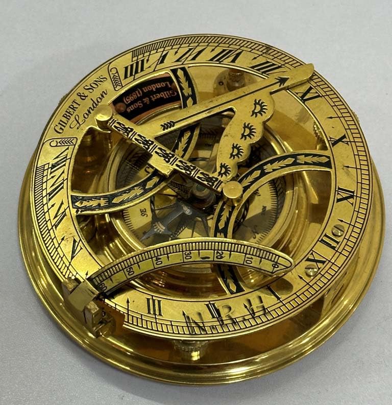 Large 4.5-INCH Solid Brass WEST, London, Sundial Compass with FINE Callibration Gorgeous Cream DIAL
